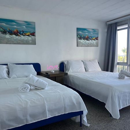 Downtown Beachfront Isla Verde Luxury Apartment 圣胡安 外观 照片