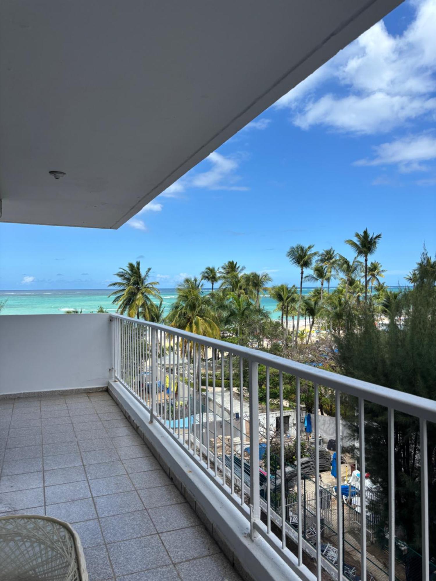 Downtown Beachfront Isla Verde Luxury Apartment 圣胡安 外观 照片